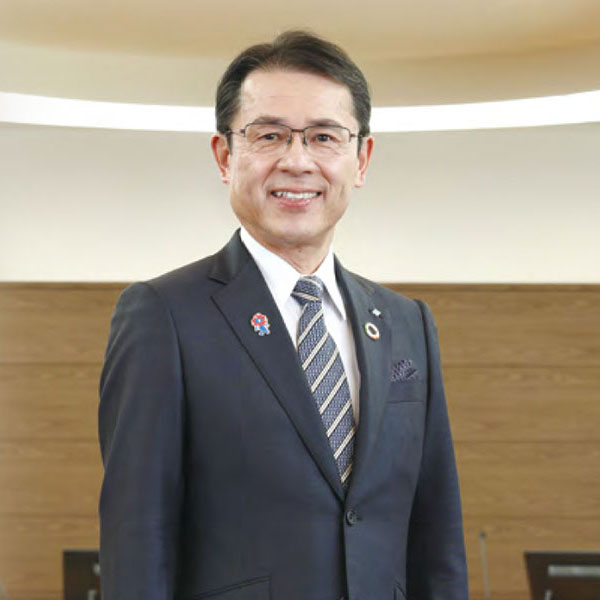 写真：代表取締役社長　山本 悟
